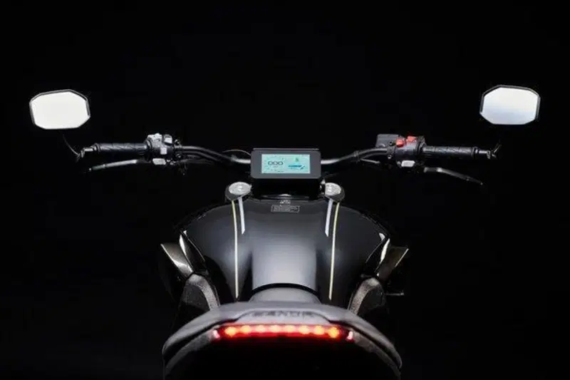 Benda Motorcycles LFC 700 (2024 - 26) (2)