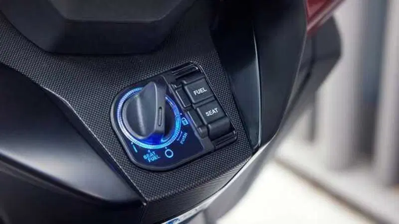 Honda Forza 350 (2025 - 26) (4)