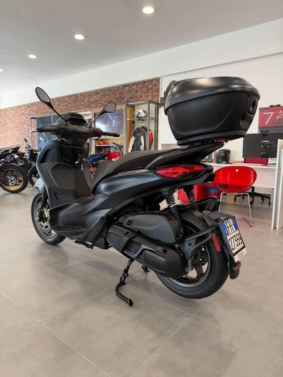 Piaggio Beverly 400 S ABS-ASR (2021 - 24) (4)