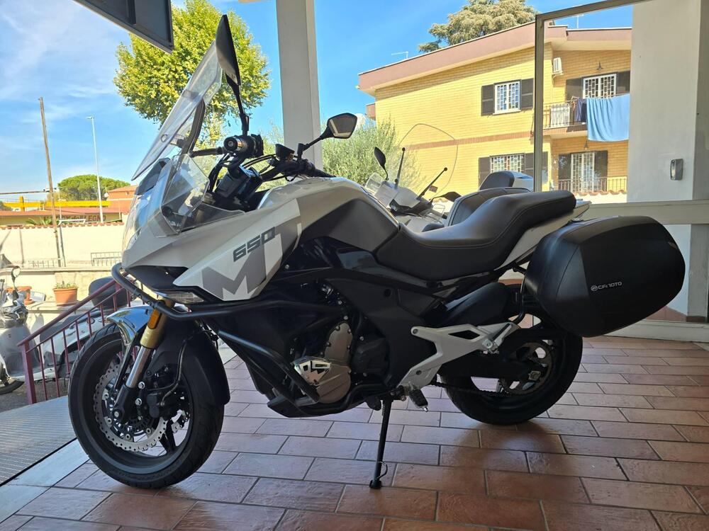 CFMOTO 650MT (2021 - 24) (4)