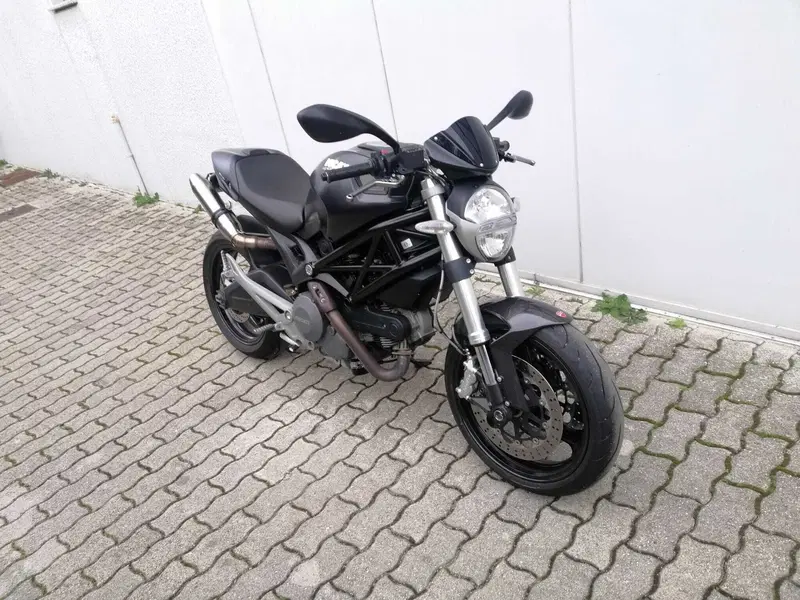 Ducati Monster 696 ABS (2009 - 14) (2)