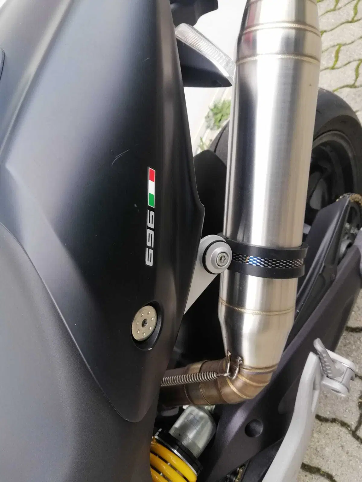 Ducati Monster 696 ABS (2009 - 14) (7)