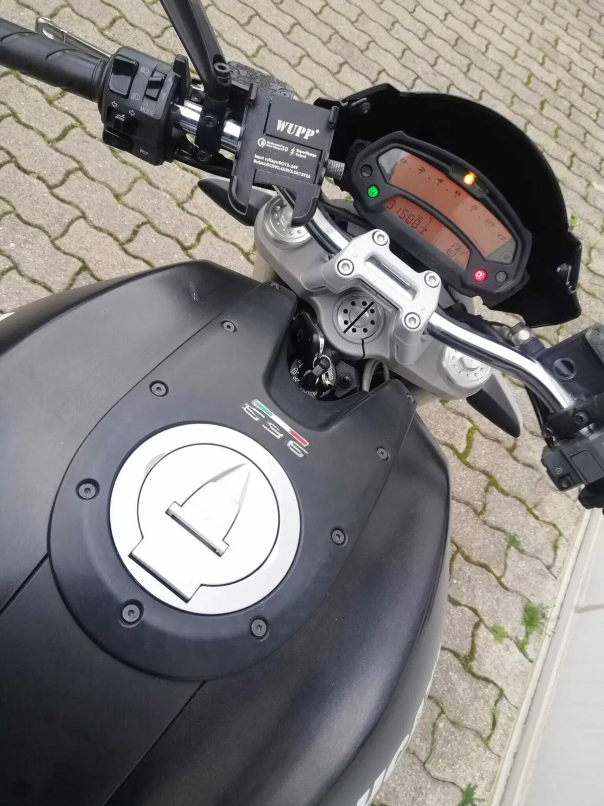 Ducati Monster 696 ABS (2009 - 14) (13)