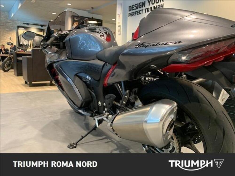 Suzuki GSX 1300 R Hayabusa (2025) (3)