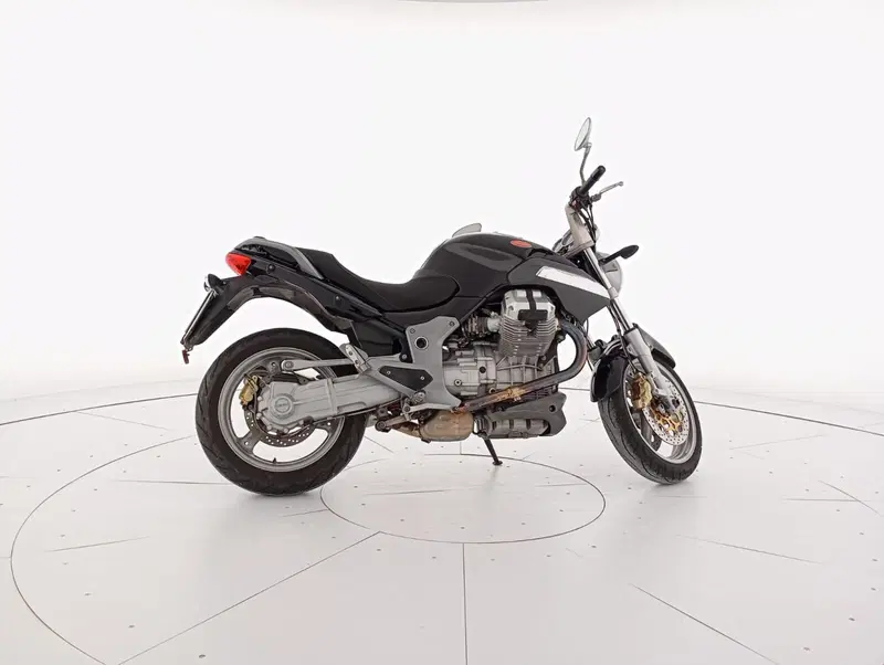 Moto Guzzi Breva 850 (2006 - 11) (6)