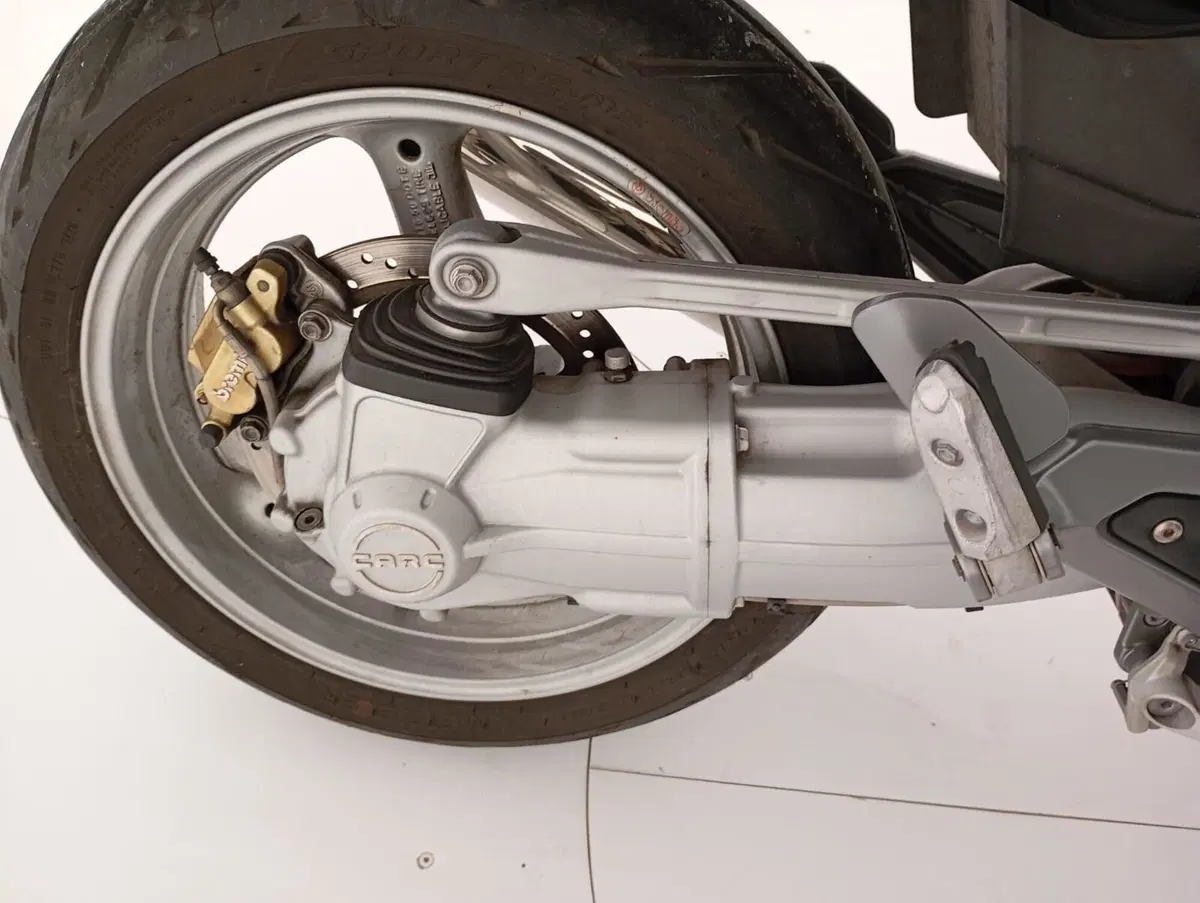 Moto Guzzi Breva 850 (2006 - 11) (8)