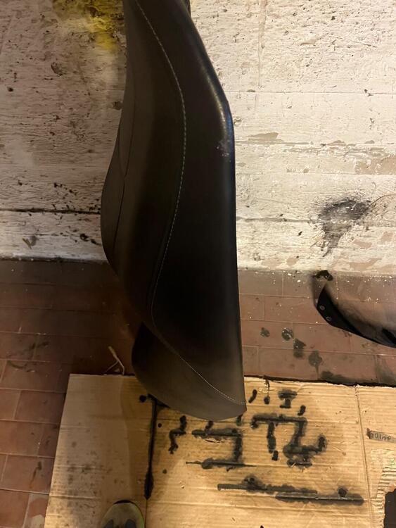 Parabrezza e sella originali per Honda Forsight (3)