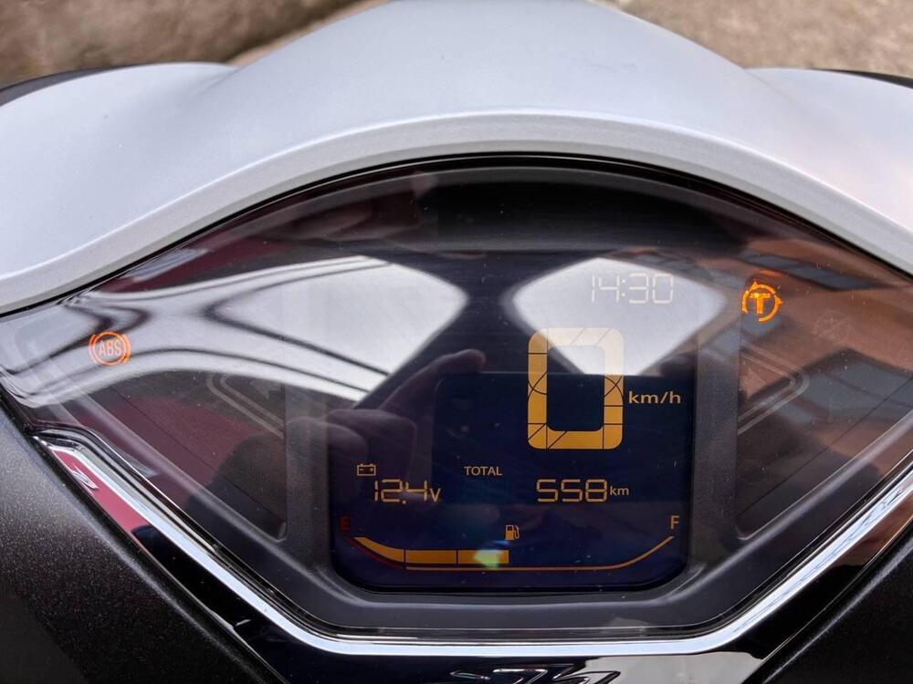 Honda SH 150i Sport (2024 - 25) (3)