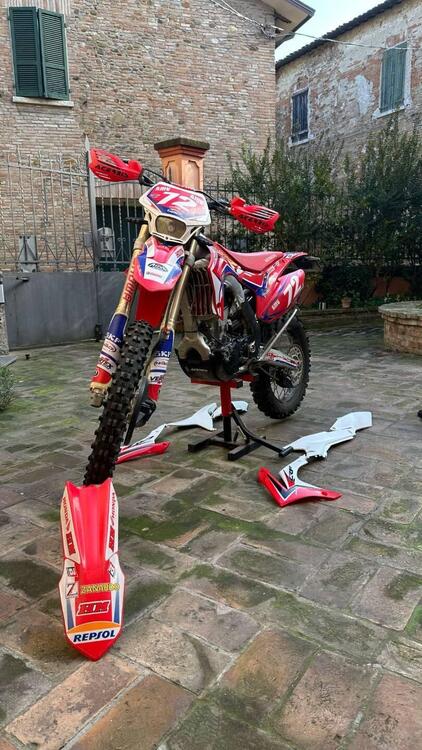 Honda CRF 250 R (2014) (2)