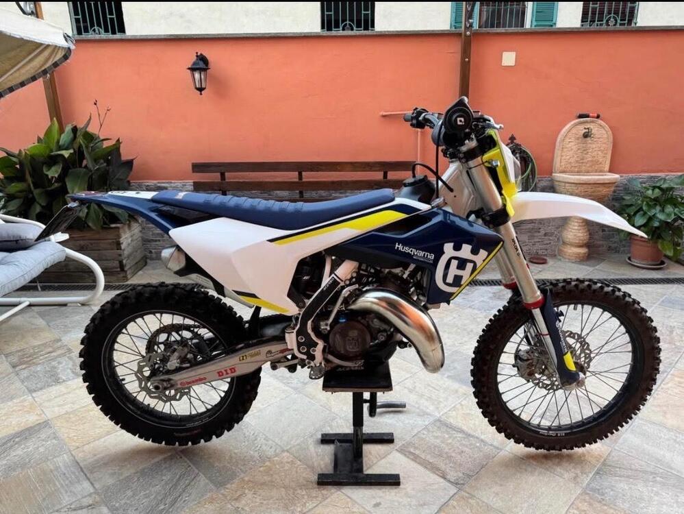 Husqvarna TC 125 (2016) (2)