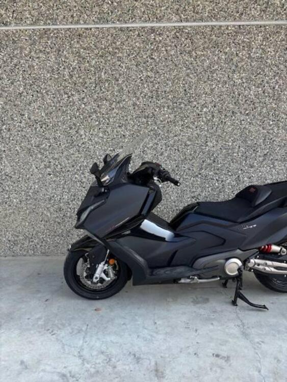 Kymco AK 575 Premium (2025) (3)