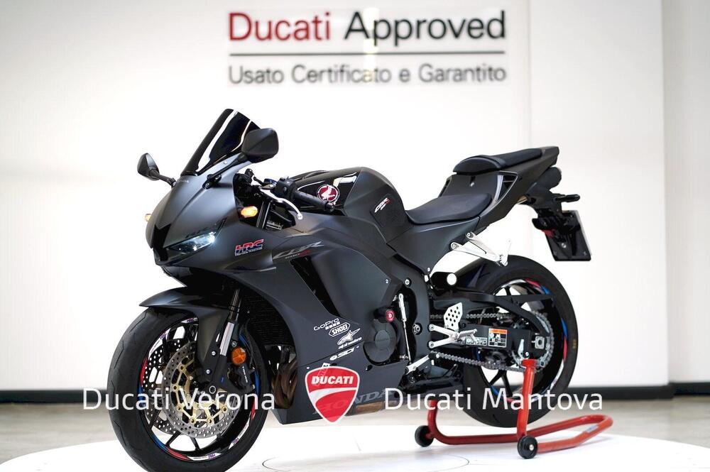 Honda CBR 600 RR (2024 - 25) (4)