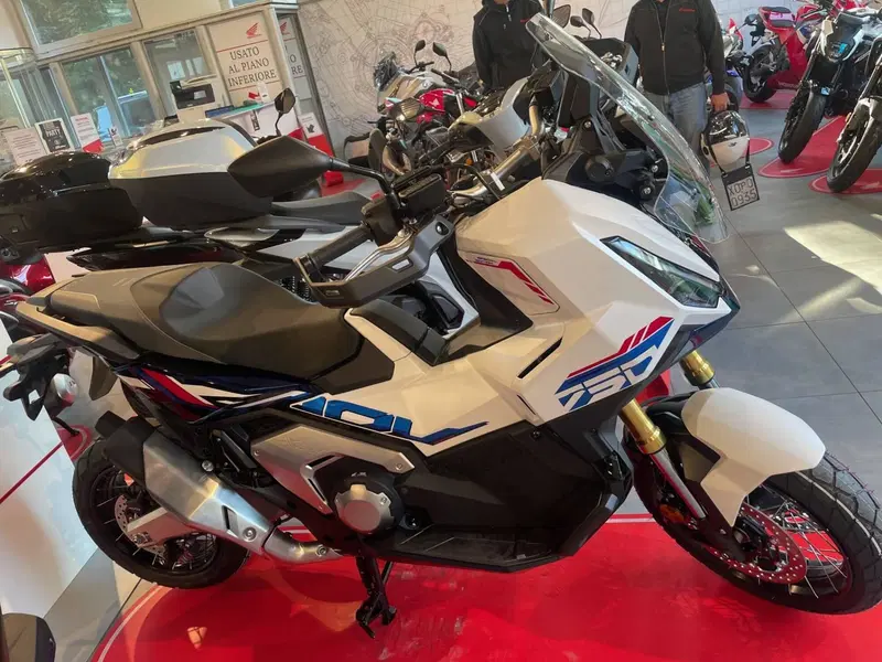 Honda X-ADV 750 Special Edition (2026) (2)