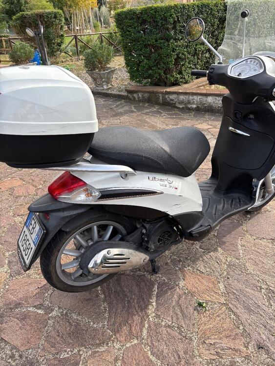 Piaggio Liberty 125 3V Full Optional (2013 - 15) (3)