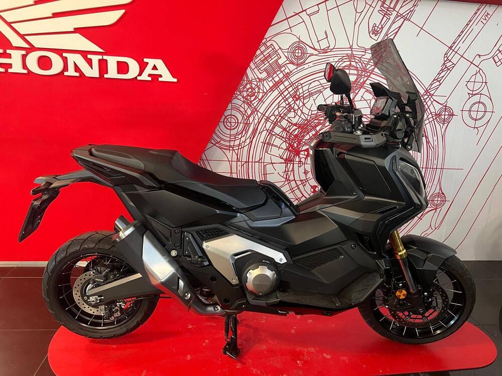 Honda X-ADV 750 DCT (2021 - 24) (2)