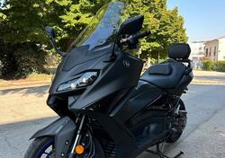 Yamaha T-Max 560 (2025) usata