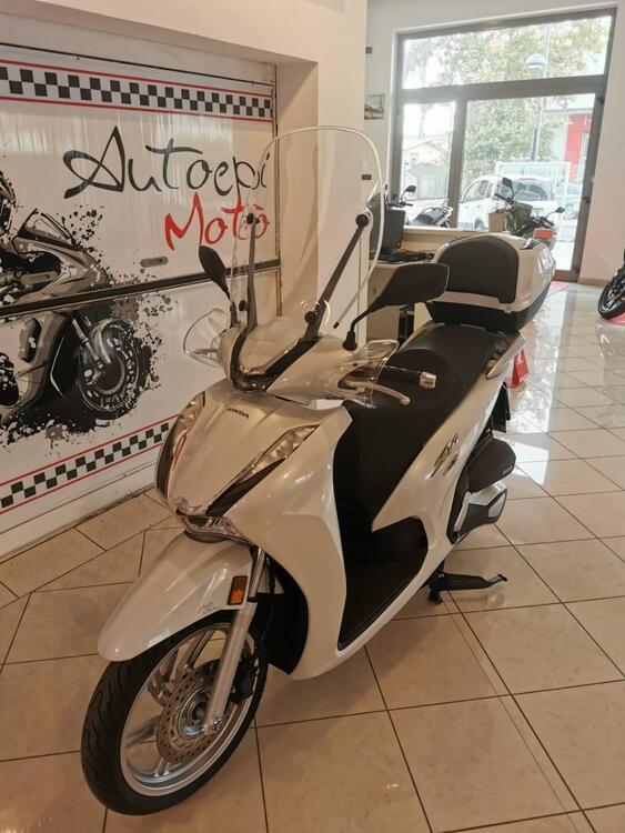 Honda SH 350 (2021 - 24) (5)