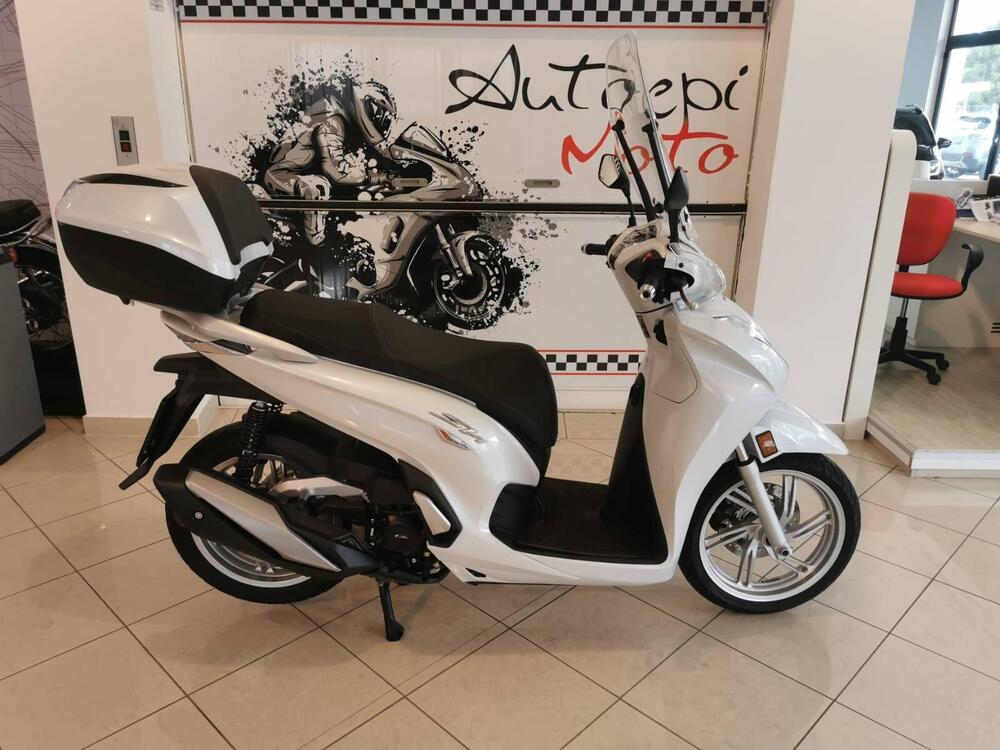 Honda SH 350 (2021 - 24) (2)