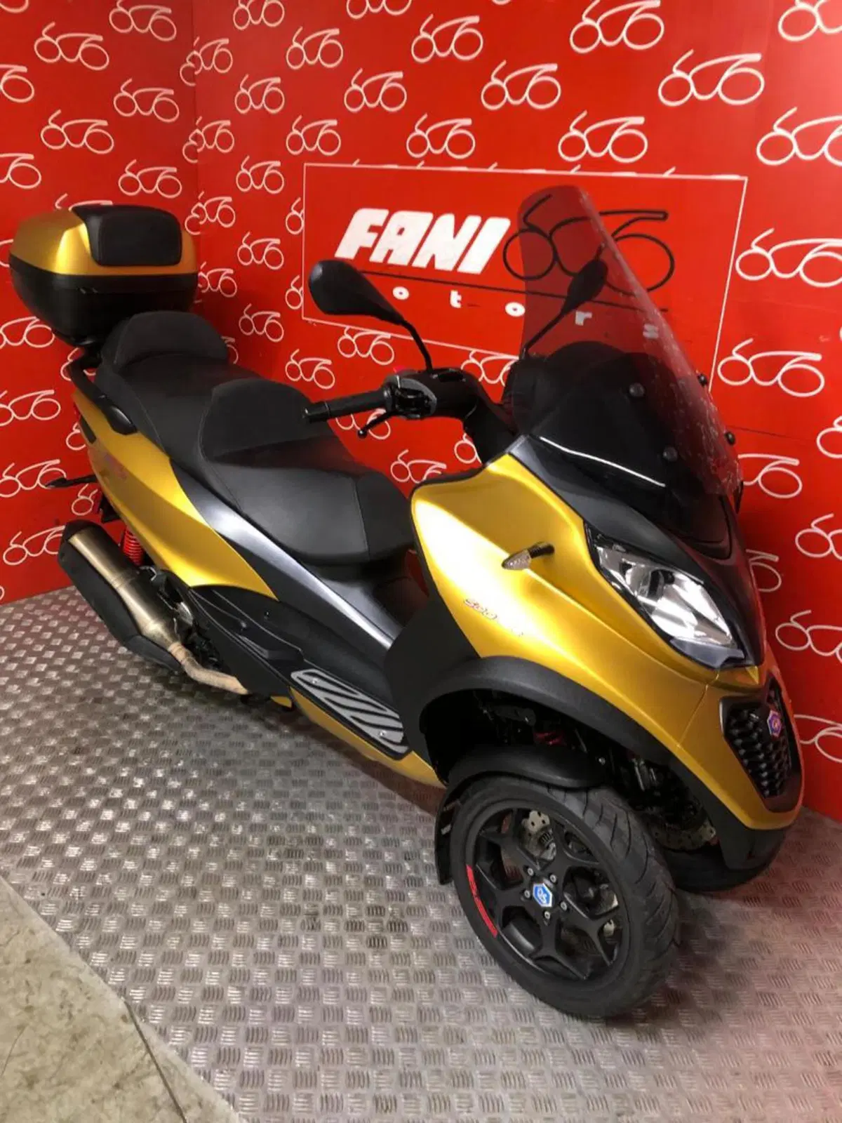 Piaggio Mp3 500 Hpe Business ABS ASR (2019 - 20) (2)