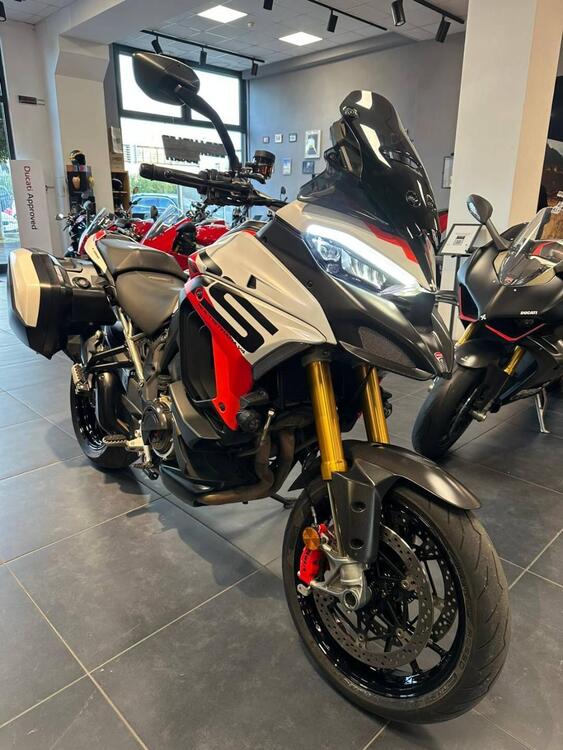 Ducati Multistrada V4 RS (2024 - 25) (3)