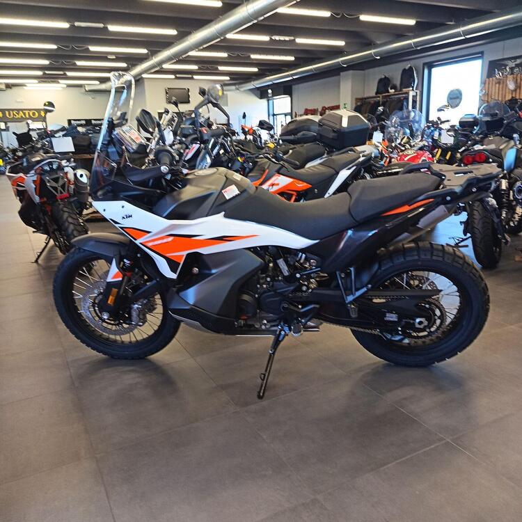 KTM 790 Adventure (2025 - 26) (4)