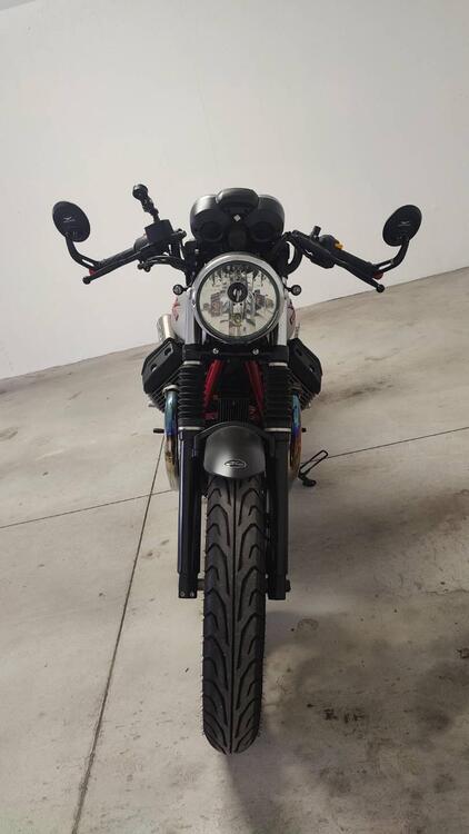Moto Guzzi V7 II Racer (2015 - 17) (3)