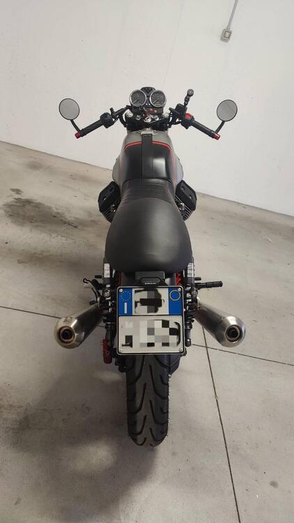 Moto Guzzi V7 II Racer (2015 - 17) (4)