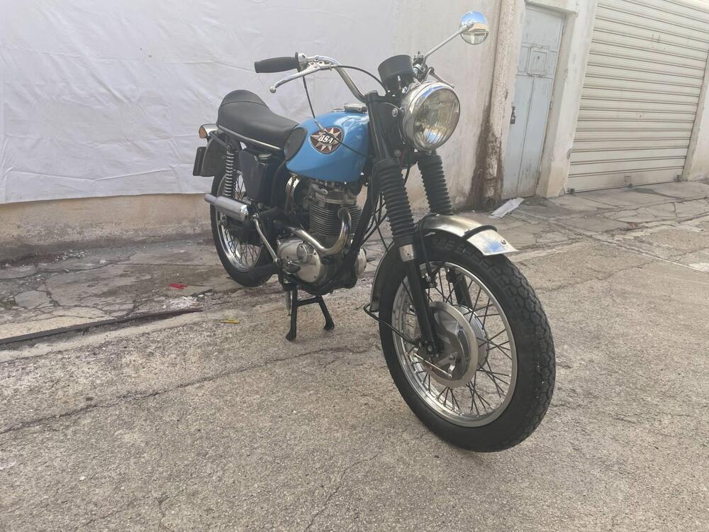 Bsa B 25 STARFIRE  (4)