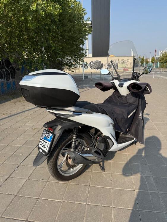 Honda SH 150i (2020 - 23) (3)
