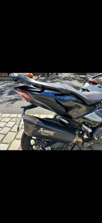 Yamaha T-Max 560 (2022 - 24) (2)