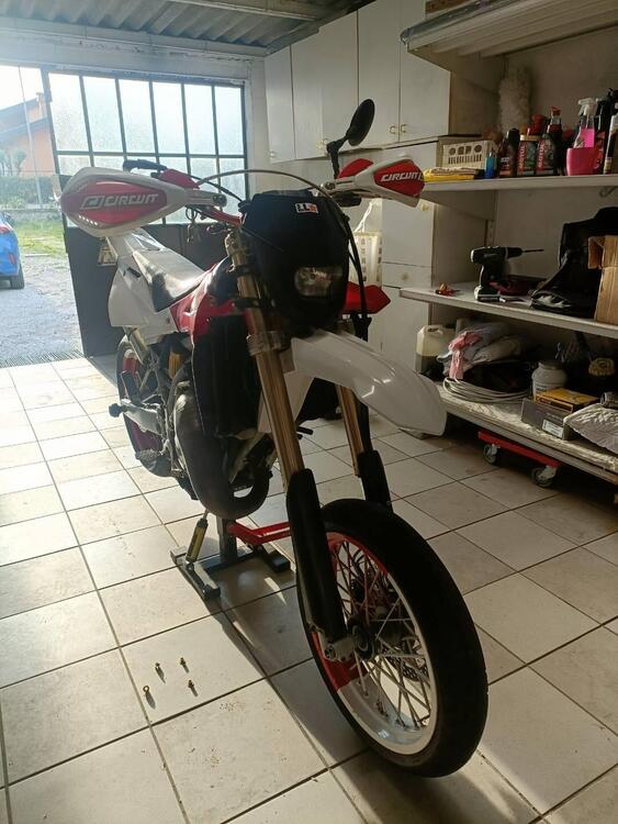 Husqvarna SM 125 (2008) (2)