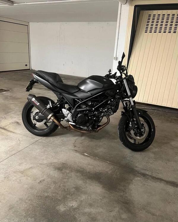 Suzuki SV 650 (2016 - 20) (2)