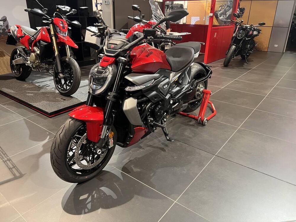 Ducati XDiavel V4 (2025) (4)