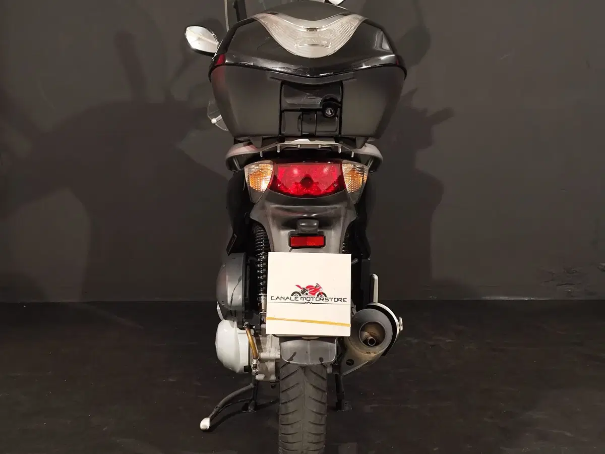 Honda SH 125 i (2009 - 12) (4)