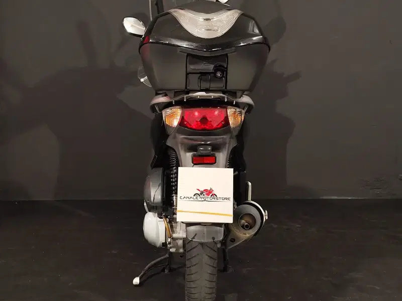 Honda SH 125 i (2009 - 12) (4)