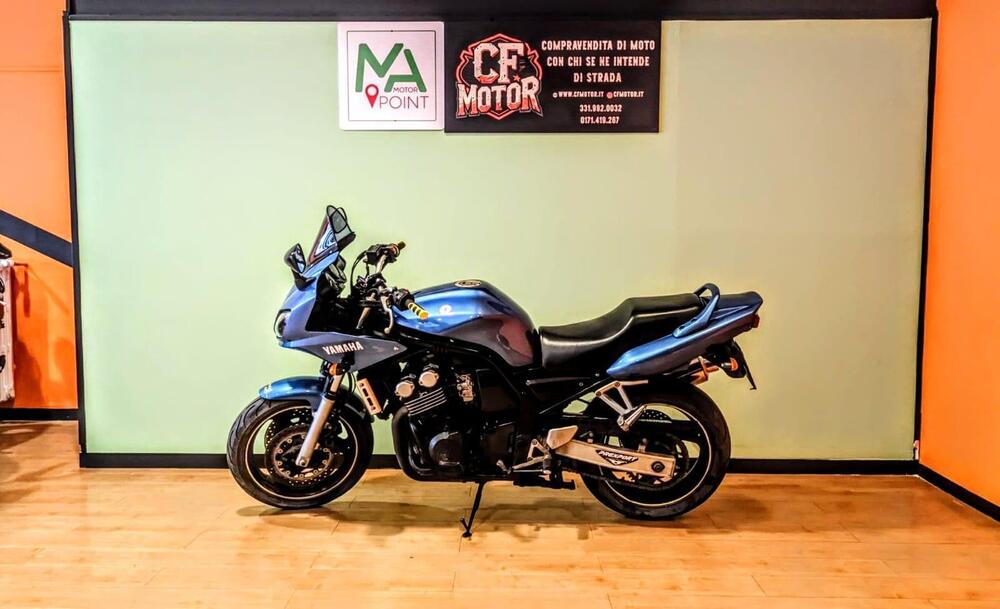 Yamaha FZ6 Fazer (2004 - 07) (2)