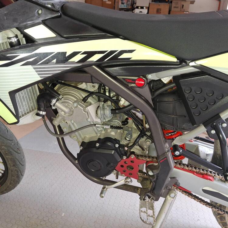 Fantic Motor Motard 125 Competition 4t (2020) (5)