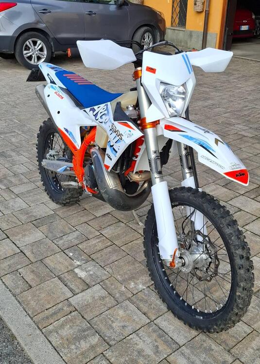 KTM 300 EXC TBI Six Days (2024) (3)
