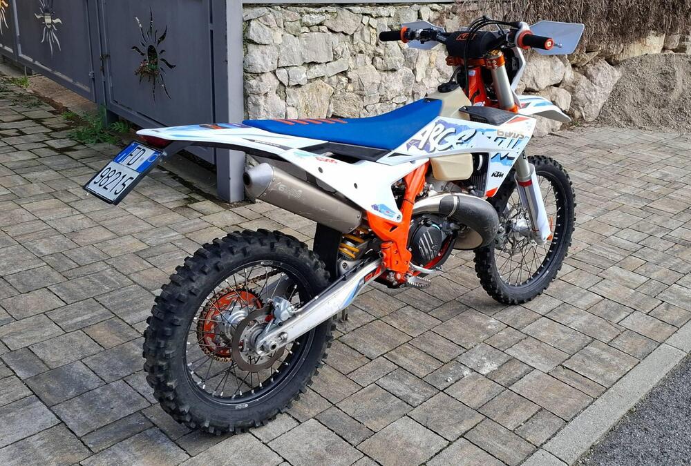 KTM 300 EXC TBI Six Days (2024) (4)