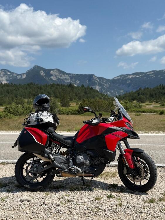 Ducati Multistrada V2 S (2025)