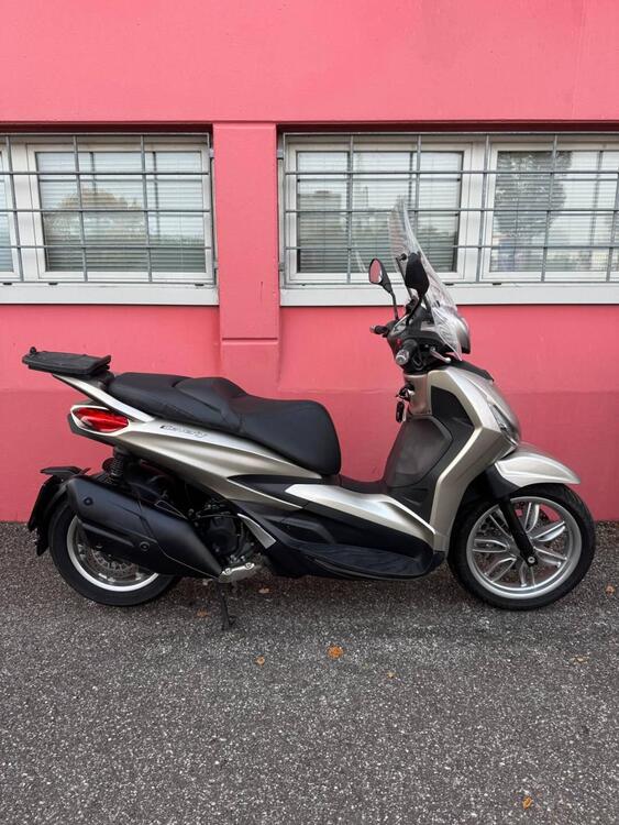 Piaggio Beverly 400 ABS-ASR (2021 - 24)