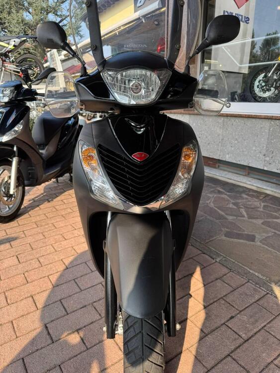 Honda SH 150 i (2009 - 12) (4)