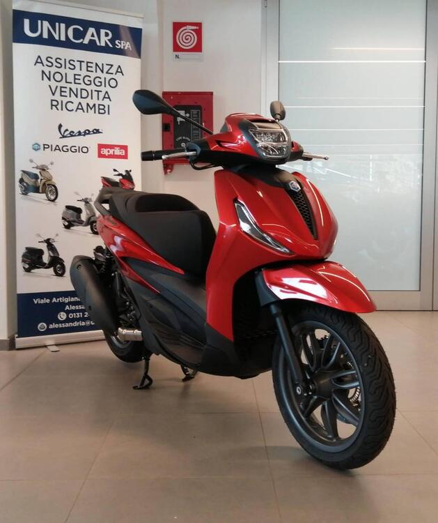 Piaggio Beverly 300 S ABS-ASR (2021 - 25) (3)