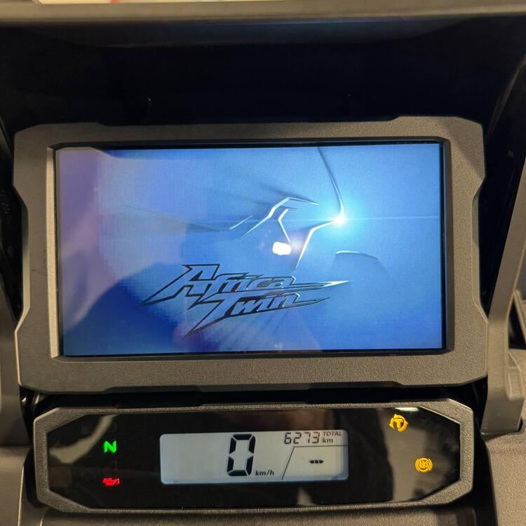 Honda Africa Twin CRF 1100L ES DCT (2024 - 25) (4)