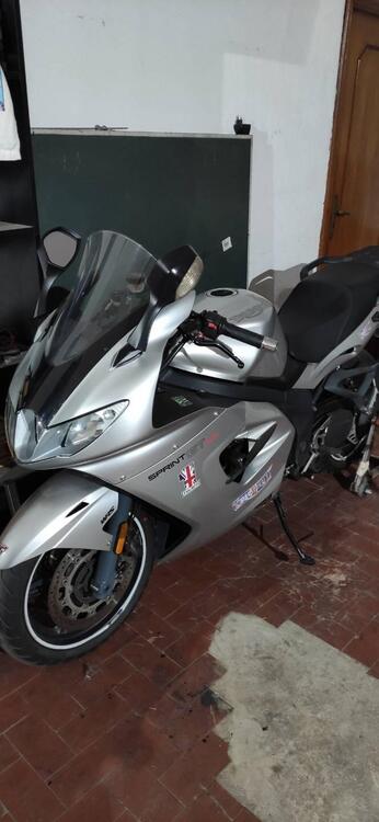 Triumph Sprint 1050 GT ABS (2010 - 2013)