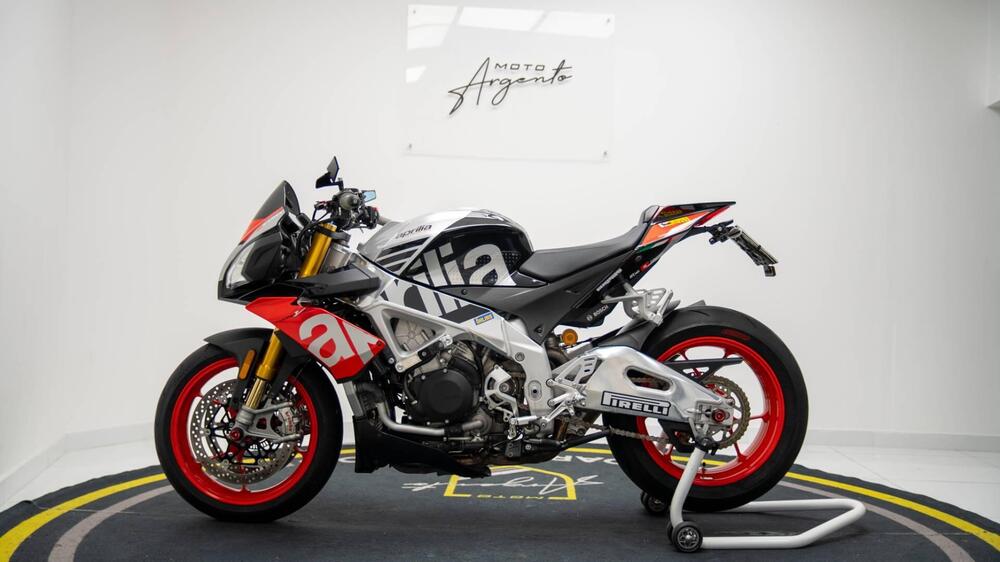 Aprilia Tuono V4 Factory (2017 - 18) (3)