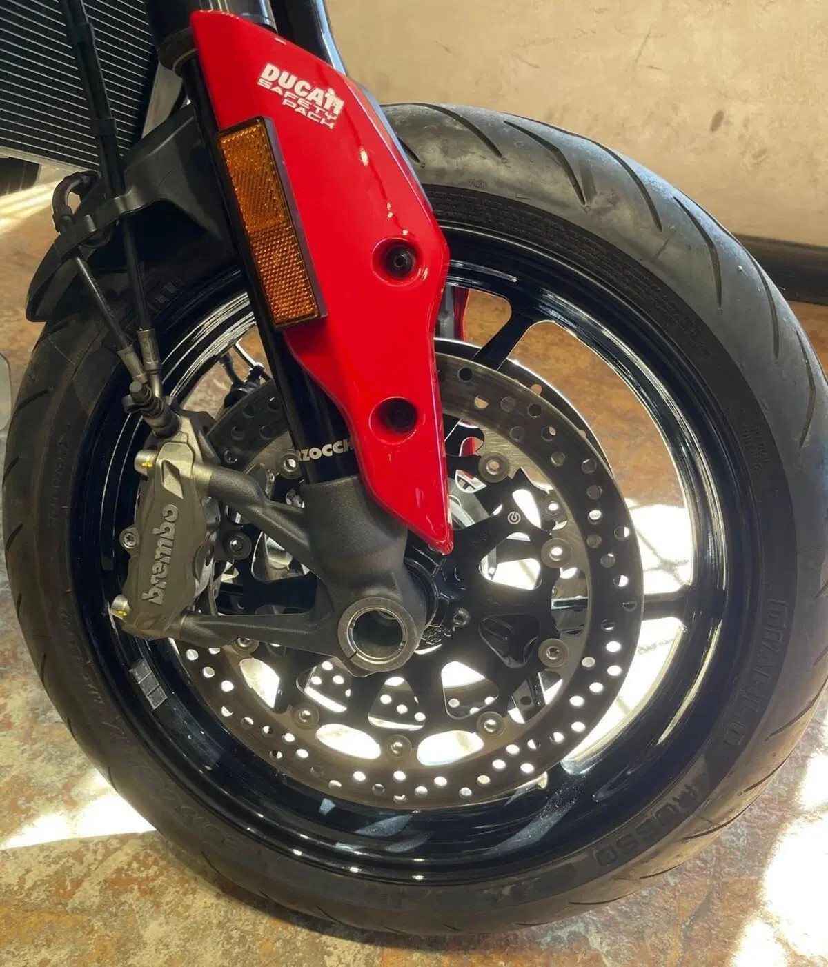 Ducati Hypermotard 950 (2022 - 25) (18)