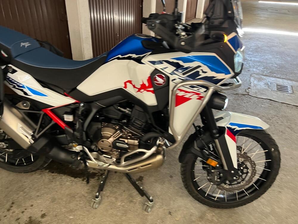 Honda Africa Twin CRF 1100L ES DCT (2024 - 25) (2)