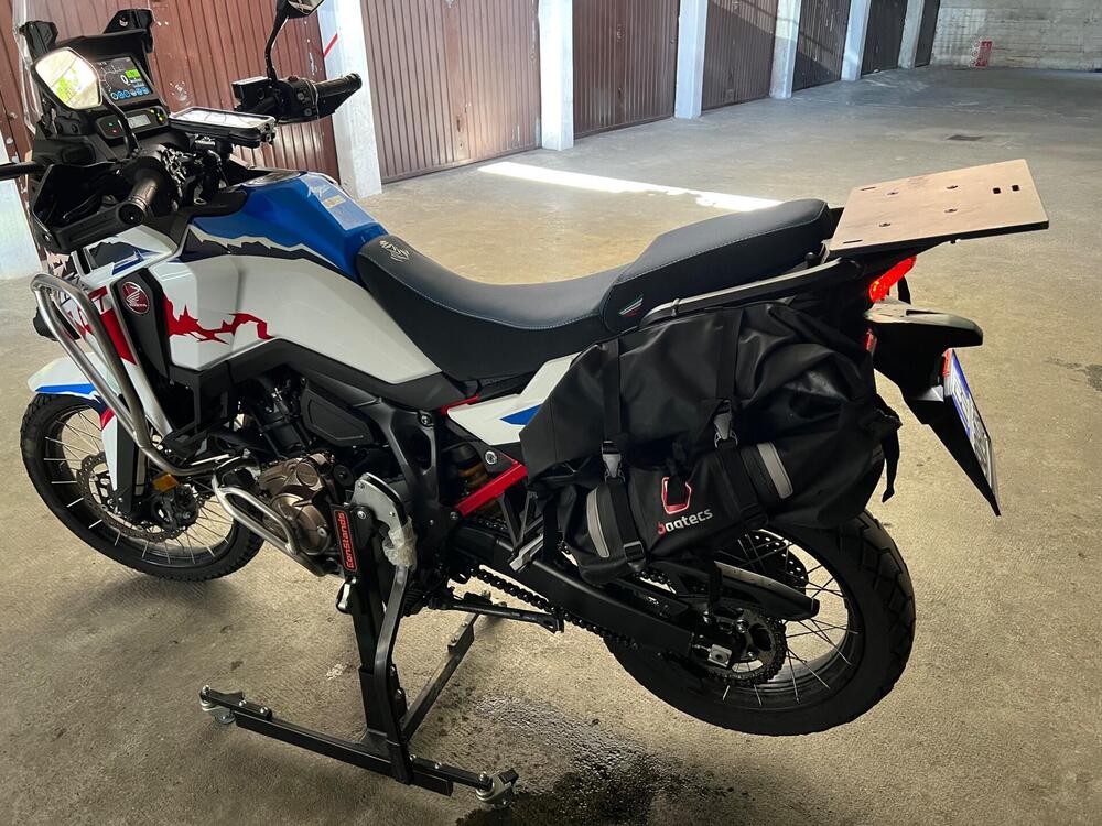 Honda Africa Twin CRF 1100L ES DCT (2024 - 25) (4)