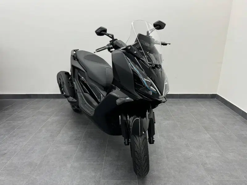 Kymco Downtown 350i GT (2024 - 26) (2)